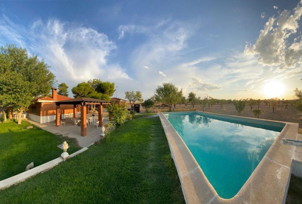 Finca El Relax Colmenar de Oreja Ngoại thất bức ảnh
