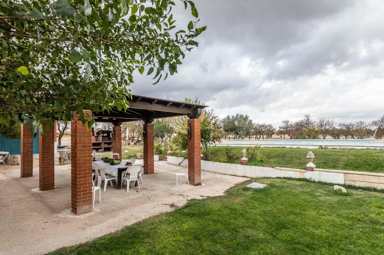 Finca El Relax Colmenar de Oreja Ngoại thất bức ảnh