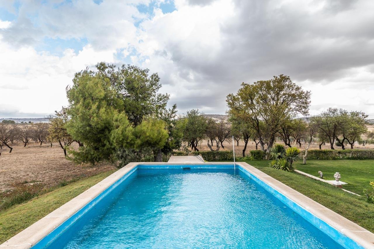 Finca El Relax Colmenar de Oreja Ngoại thất bức ảnh
